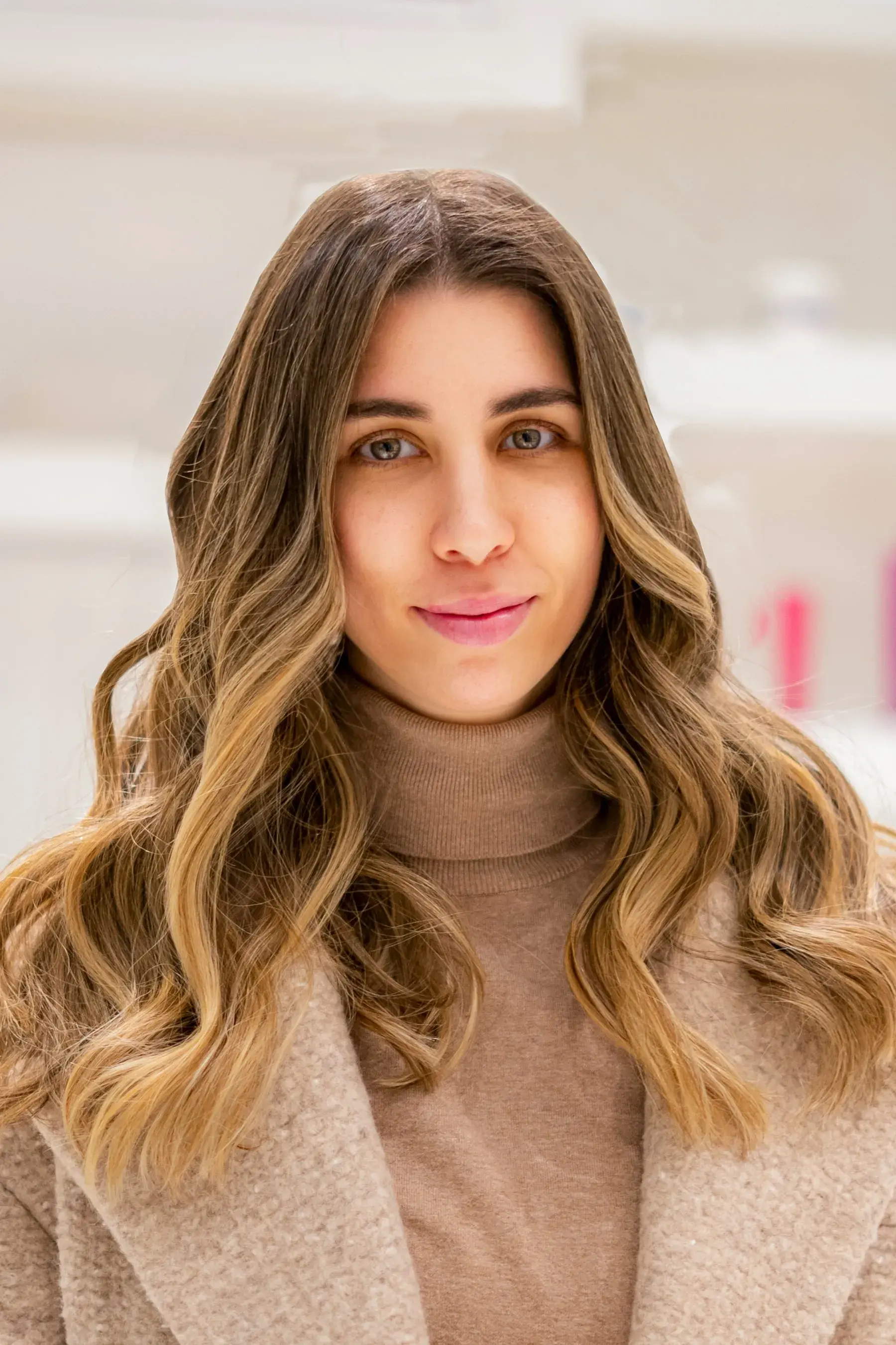 Clienta con balayage color miel